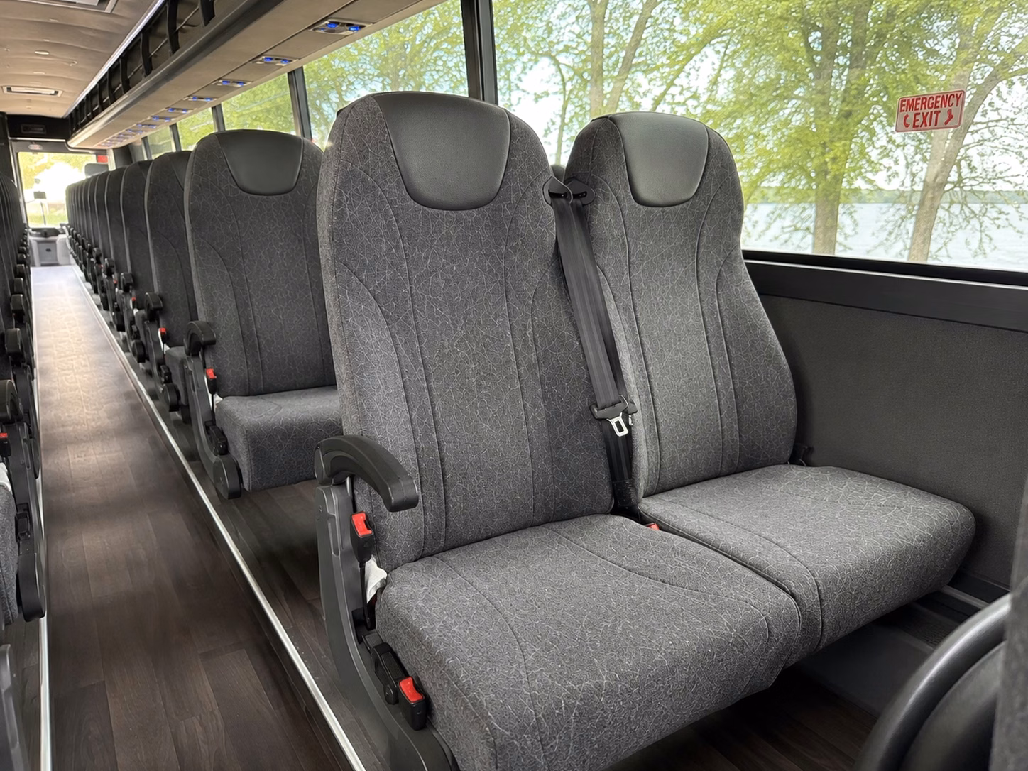 charter bus rentals for large huntsville wedding guest lists