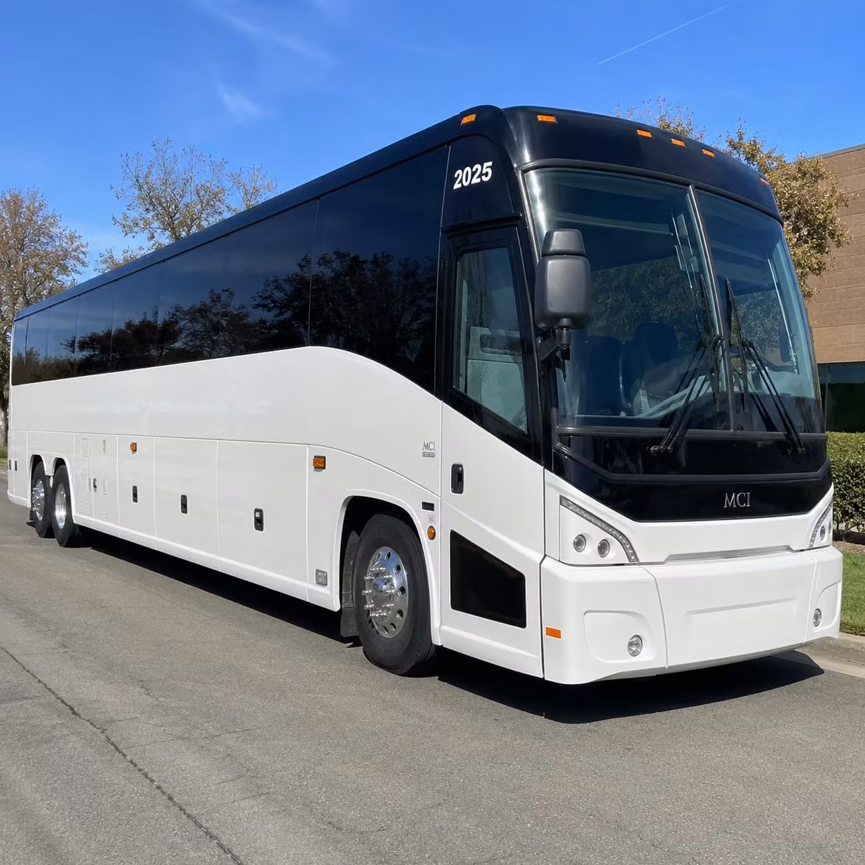 from small groups to full motorcoaches busrentalhuntsville com scales to your huntsville concert group
