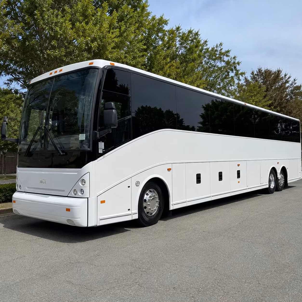 sports teams school groups and long distance airport transfers in huntsville